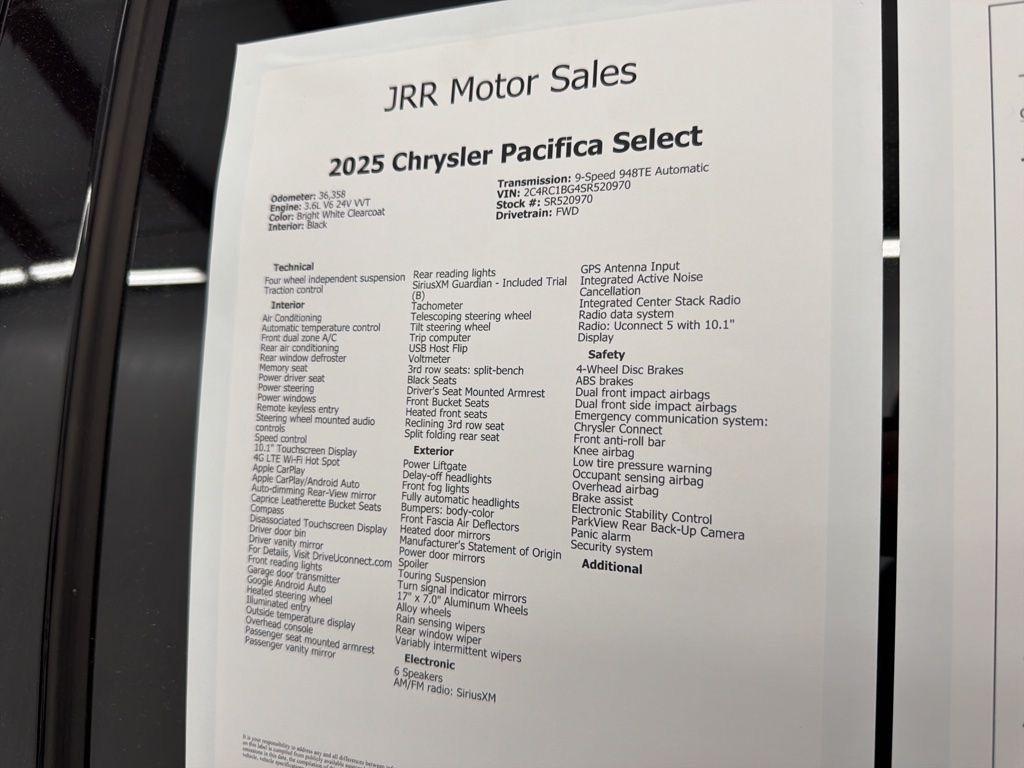 Chrysler Pacifica Select FWD 2025