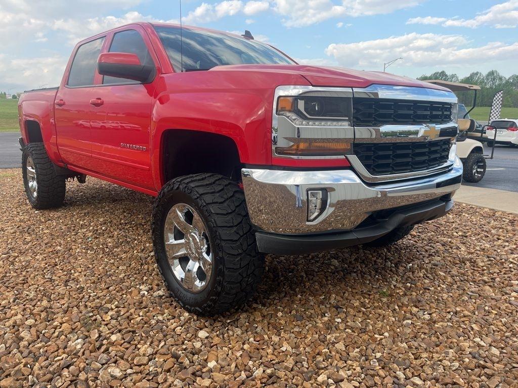 Chevrolet Silverado 1500 4WD Crew Cab 143.5" LT w/1LT 2016