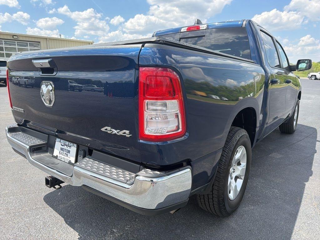 RAM 1500 Big Horn 4x4 Crew Cab 5'7" Box 2020