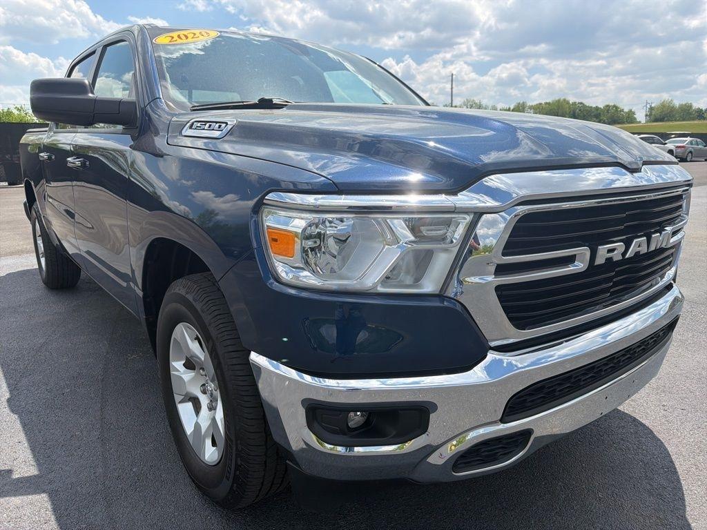 RAM 1500 Big Horn 4x4 Crew Cab 5'7" Box 2020