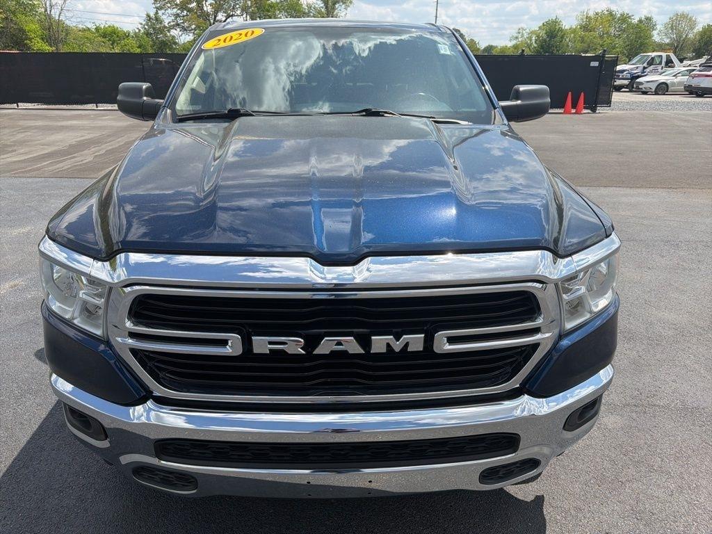 RAM 1500 Big Horn 4x4 Crew Cab 5'7" Box 2020