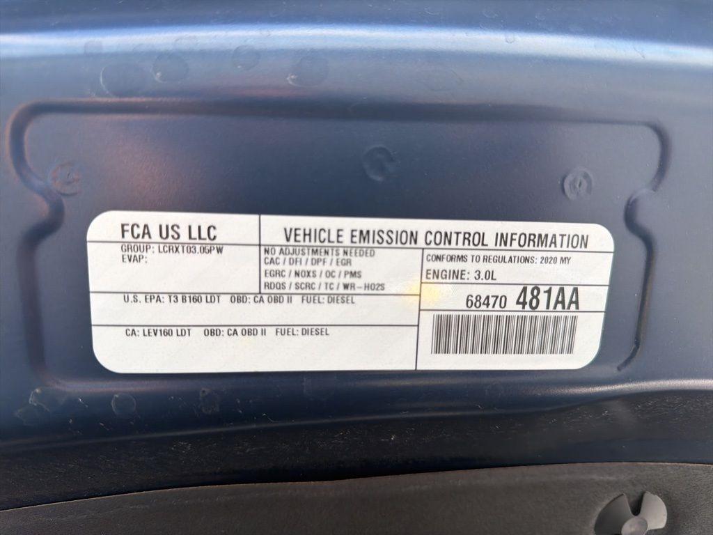RAM 1500 Big Horn 4x4 Crew Cab 5'7" Box 2020