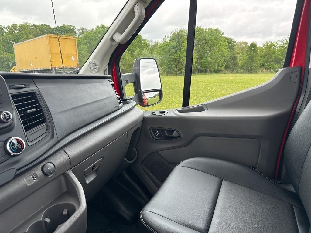 Ford Transit Chassis T-250 AWD SRW 138" WB 9070 GVWR 2024