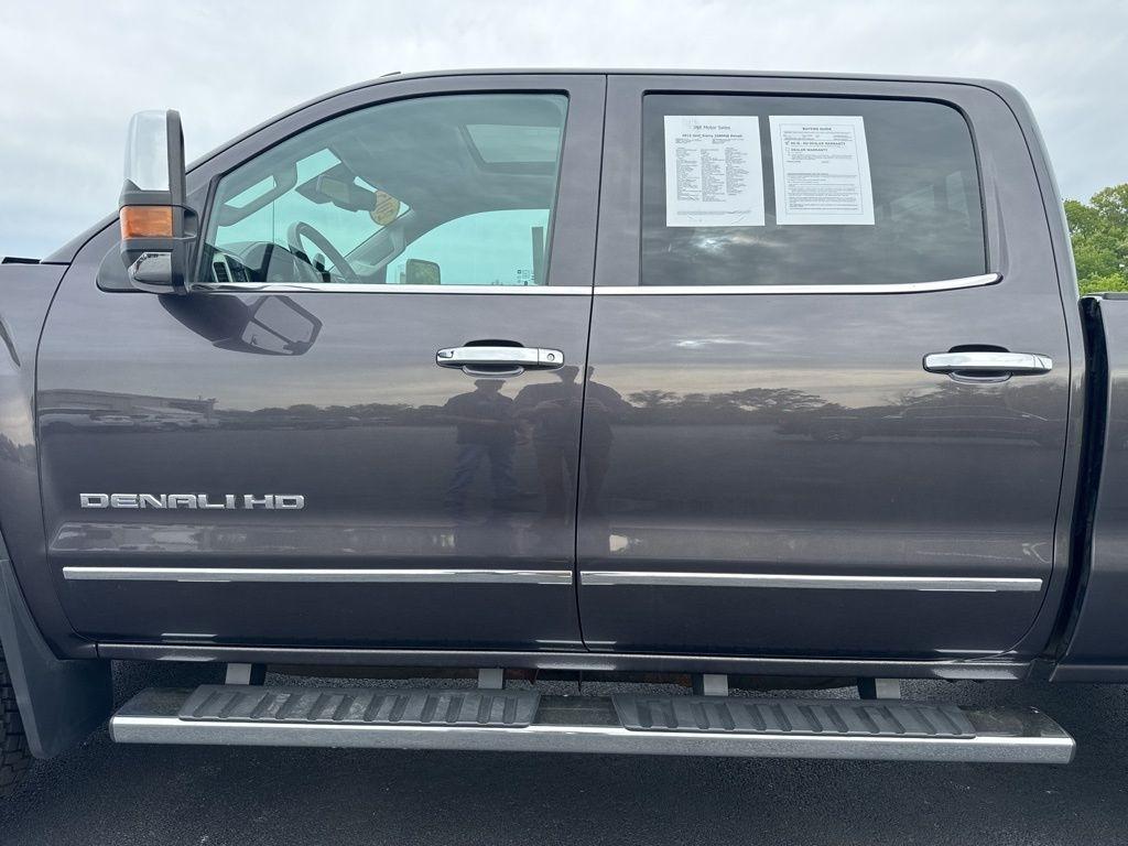 GMC Sierra 2500HD available WiFi 4WD Crew Cab 153.7" Denali 2015