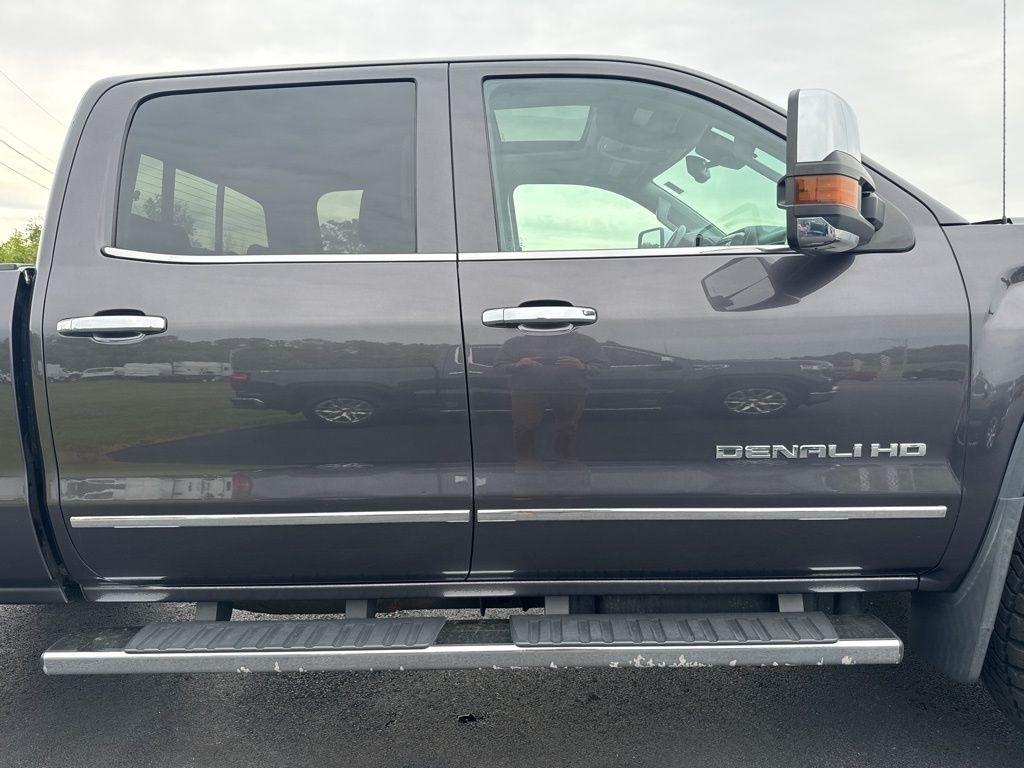 GMC Sierra 2500HD available WiFi 4WD Crew Cab 153.7" Denali 2015