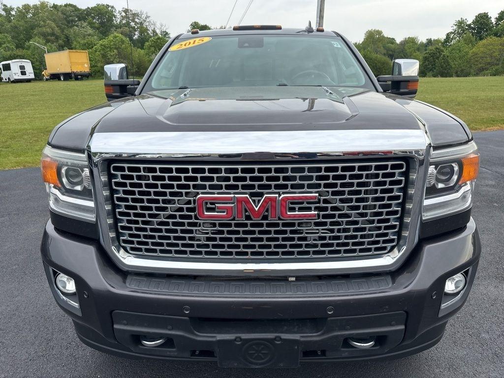 GMC Sierra 2500HD available WiFi 4WD Crew Cab 153.7" Denali 2015