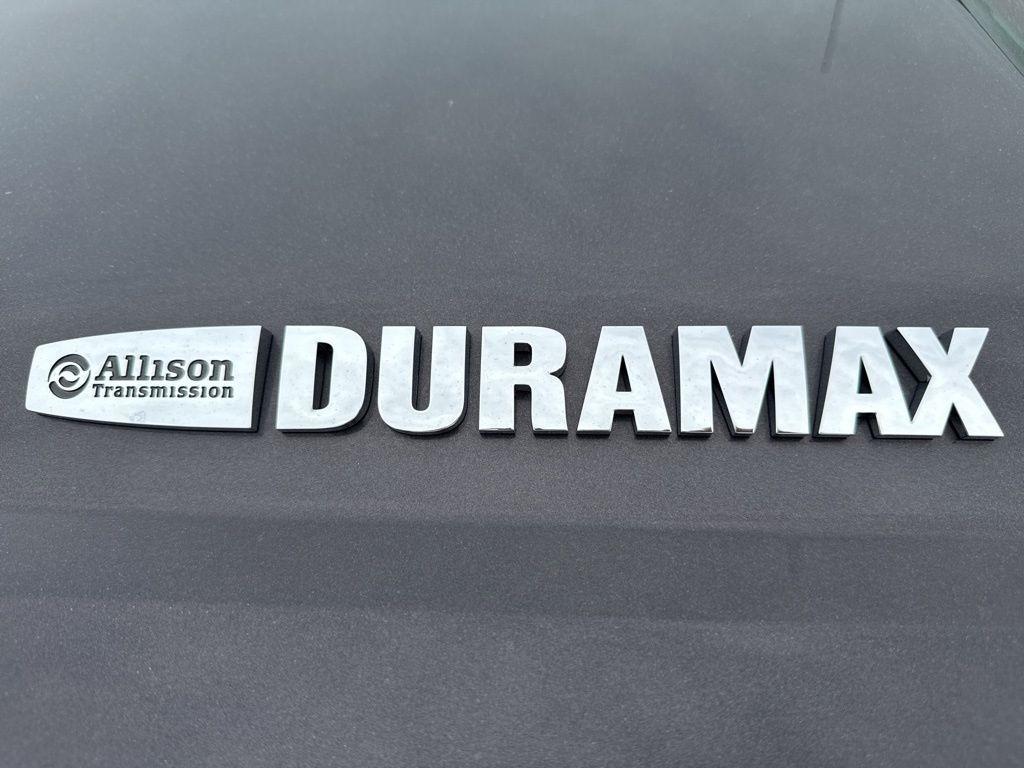 GMC Sierra 2500HD available WiFi 4WD Crew Cab 153.7" Denali 2015