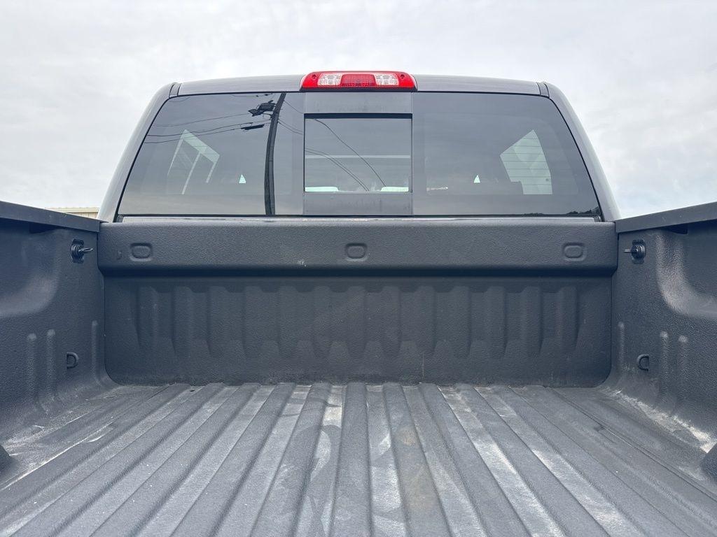 GMC Sierra 2500HD available WiFi 4WD Crew Cab 153.7" Denali 2015