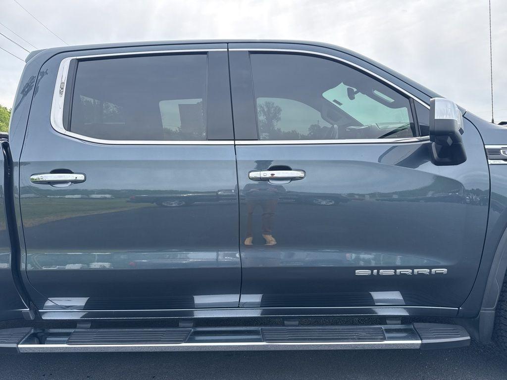 GMC Sierra 1500 4WD Crew Cab 147" SLT 2021