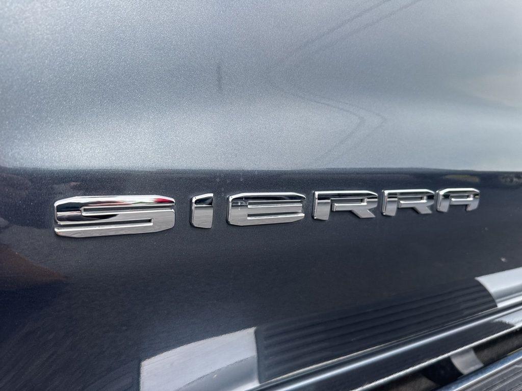 GMC Sierra 1500 4WD Crew Cab 147" SLT 2021