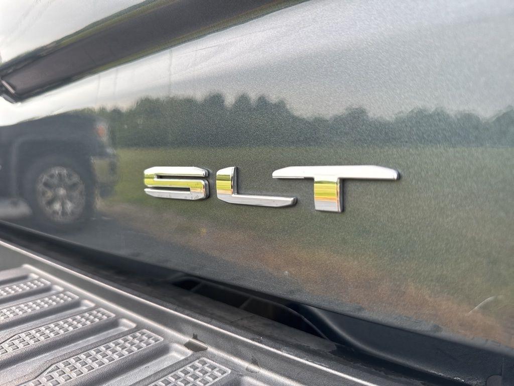 GMC Sierra 1500 4WD Crew Cab 147" SLT 2021