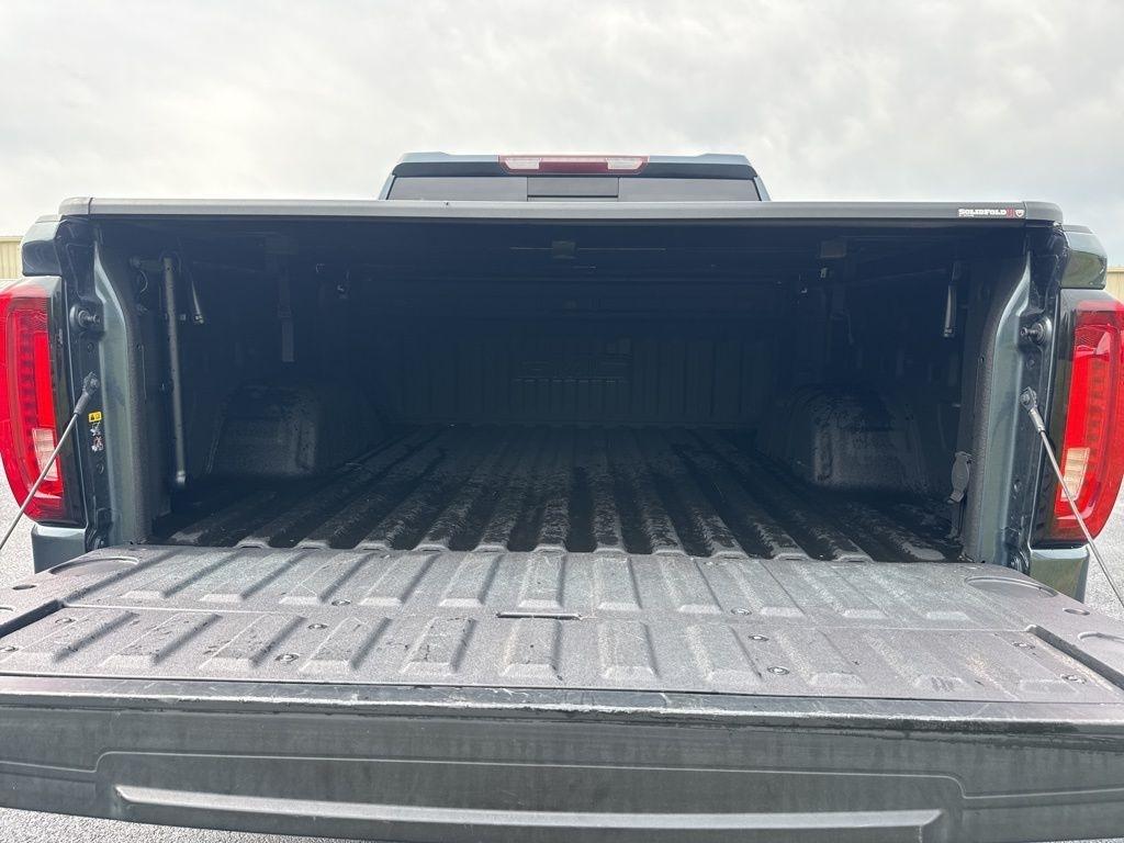 GMC Sierra 1500 4WD Crew Cab 147" SLT 2021