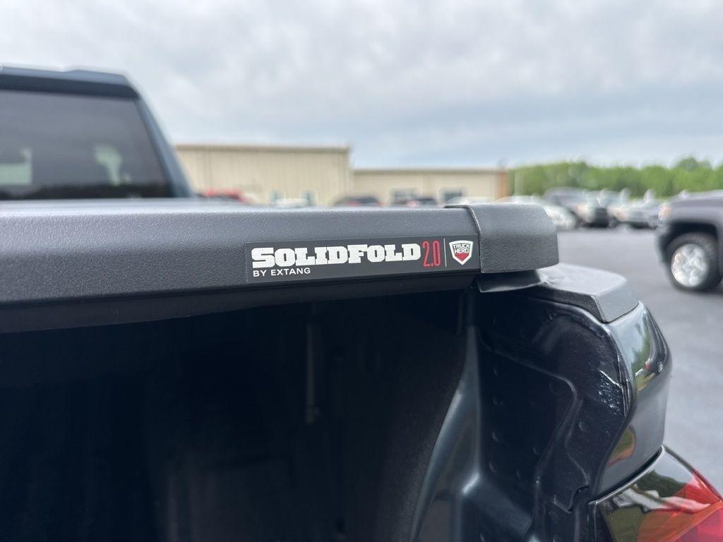 GMC Sierra 1500 4WD Crew Cab 147" SLT 2021