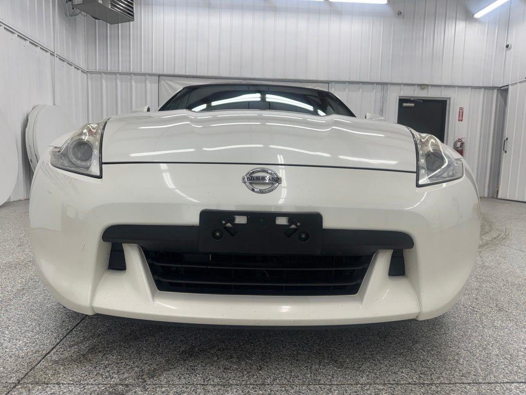 Nissan 370Z 2dr Roadster Auto Touring 2012