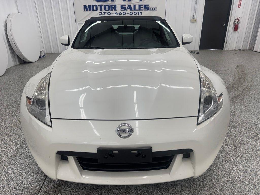 Nissan 370Z 2dr Roadster Auto Touring 2012