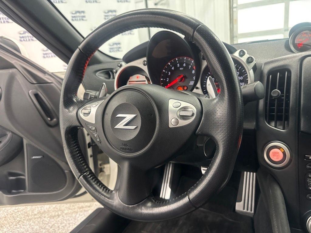 Nissan 370Z 2dr Roadster Auto Touring 2012
