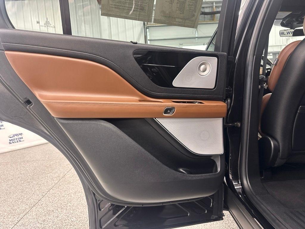 Lincoln Aviator Reserve AWD 2022