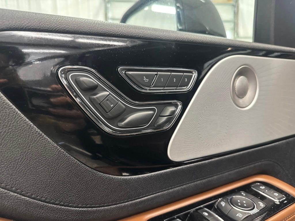 Lincoln Aviator Reserve AWD 2022