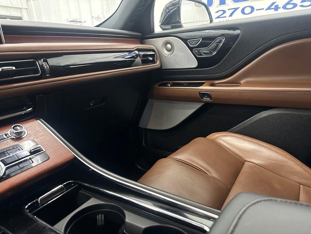 Lincoln Aviator Reserve AWD 2022