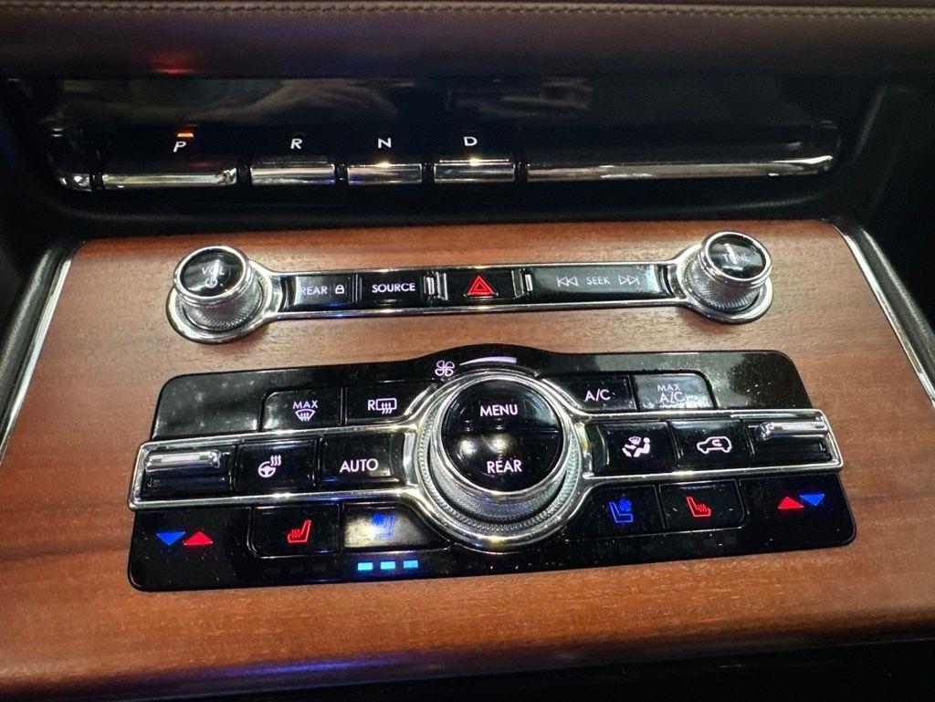 Lincoln Aviator Reserve AWD 2022