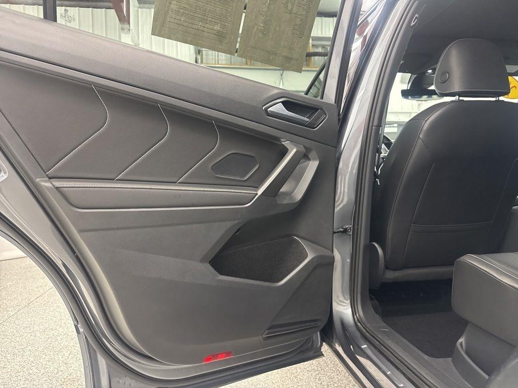Volkswagen Tiguan 2.0T SE R-Line Black 4MOTION 2022