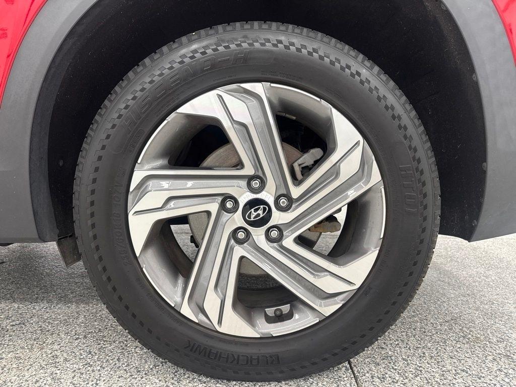 Hyundai Santa Fe SEL FWD 2023