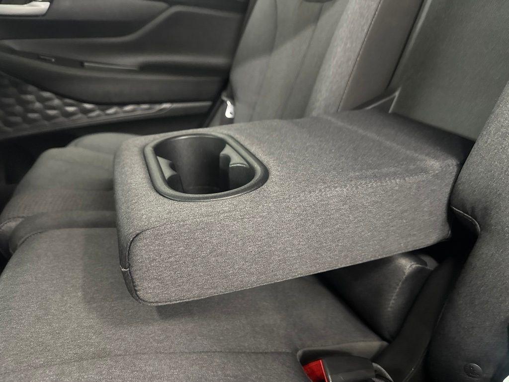 Hyundai Santa Fe SEL FWD 2023