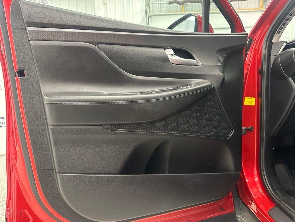 Hyundai Santa Fe SEL FWD 2023