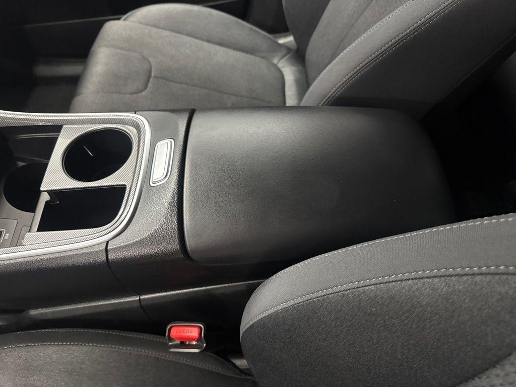 Hyundai Santa Fe SEL FWD 2023