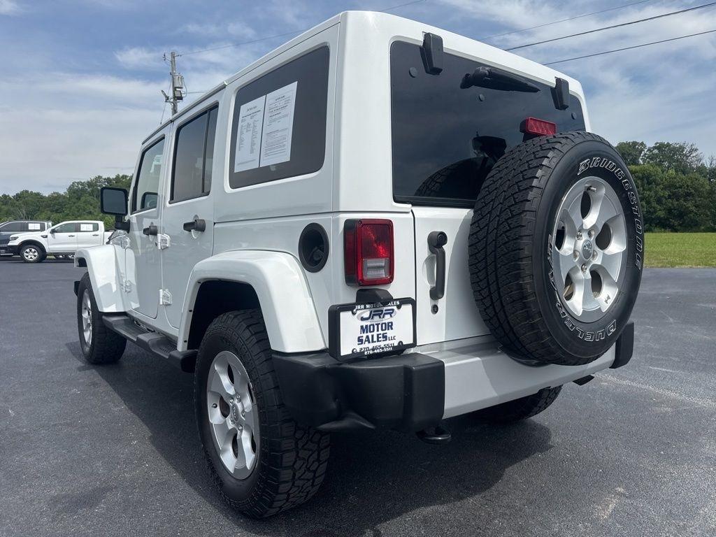 Jeep Wrangler Unlimited 4WD 4dr Sahara 2014