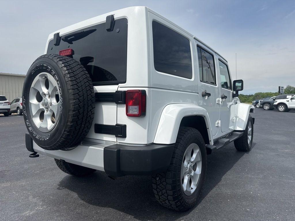 Jeep Wrangler Unlimited 4WD 4dr Sahara 2014