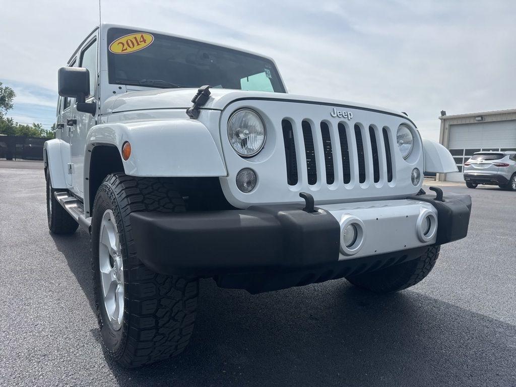 Jeep Wrangler Unlimited 4WD 4dr Sahara 2014