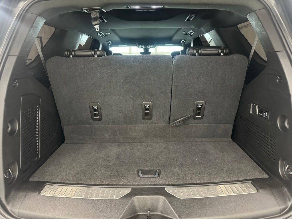 Chevrolet Tahoe 4WD 4dr High Country 2021