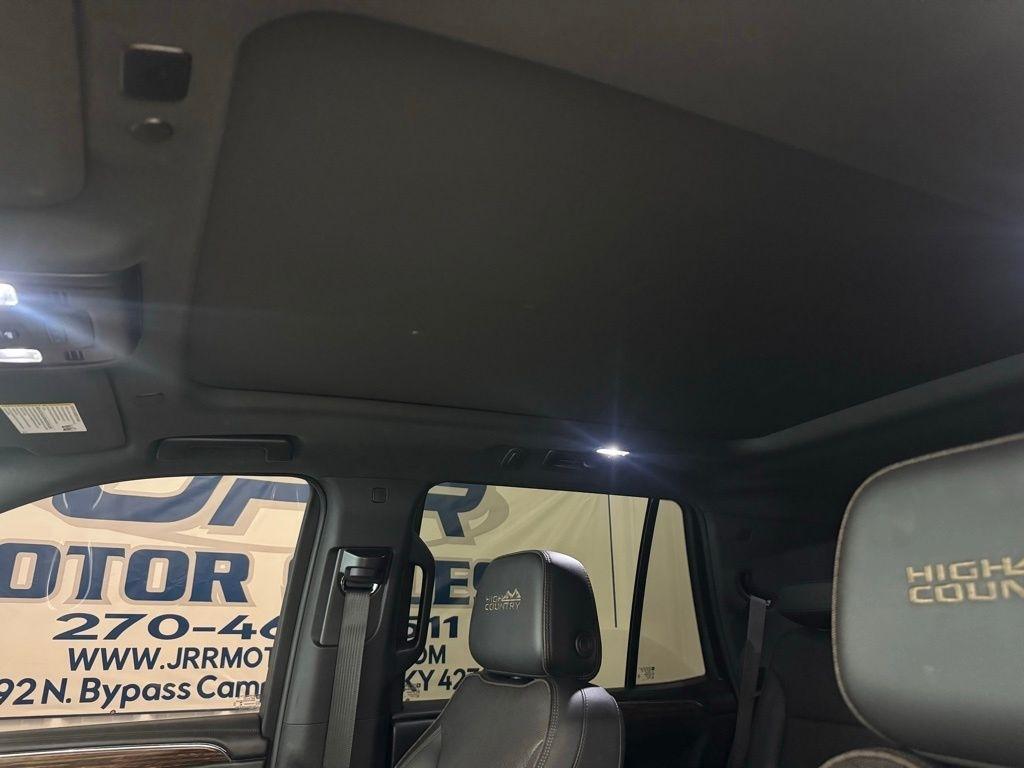 Chevrolet Tahoe 4WD 4dr High Country 2021