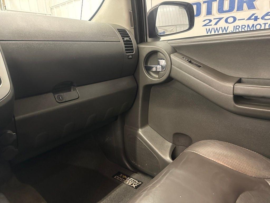 Nissan Xterra 4WD 4dr Auto Pro-4X 2014