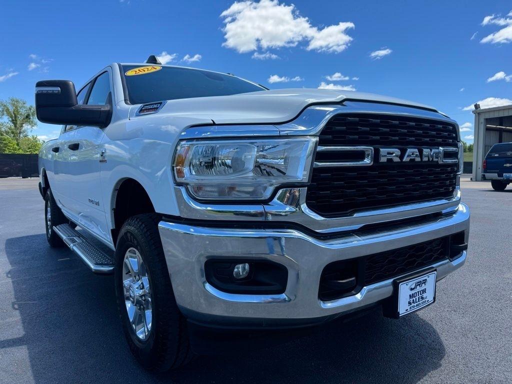 RAM 2500 Big Horn 4x4 Crew Cab 6'4" Box 2024