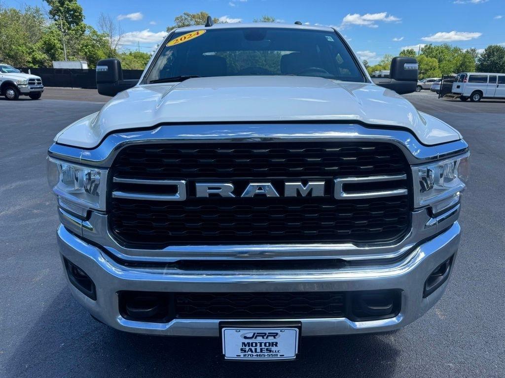 RAM 2500 Big Horn 4x4 Crew Cab 6'4" Box 2024