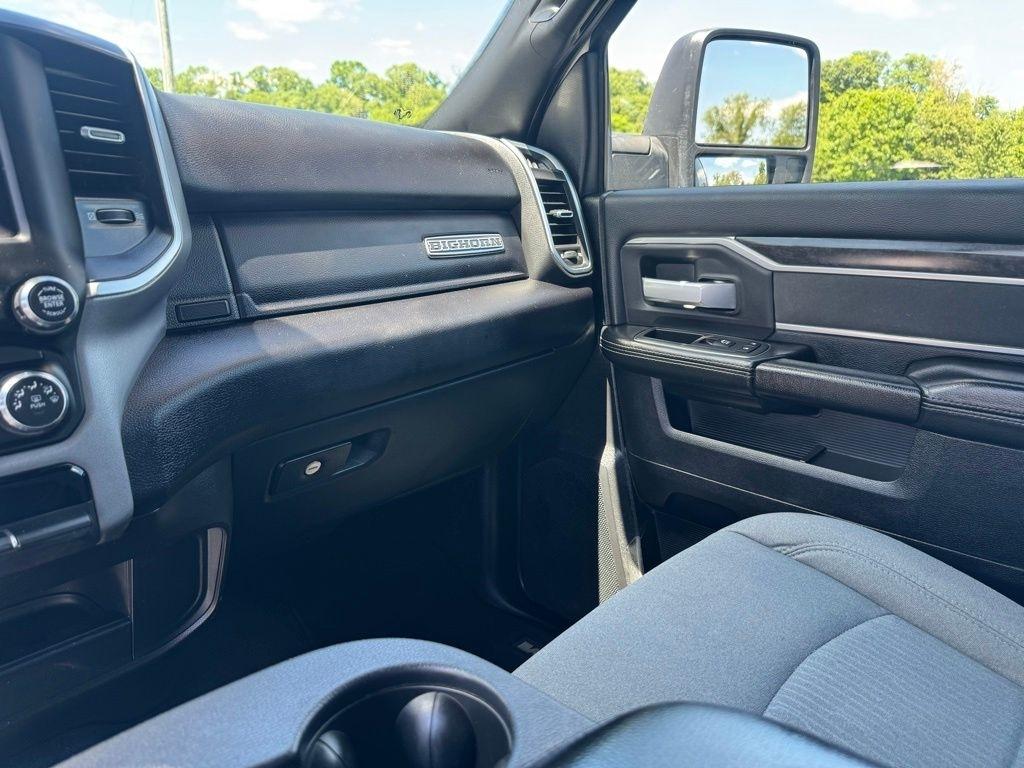 RAM 2500 Big Horn 4x4 Crew Cab 6'4" Box 2024
