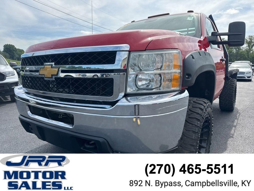 2011 Chevrolet Silverado 2500HD 4WD Reg Cab 133.7" Work Truck