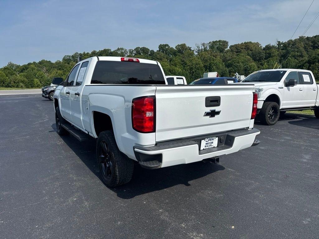 Chevrolet Silverado 1500 4WD Double Cab 143.5" Custom 2018