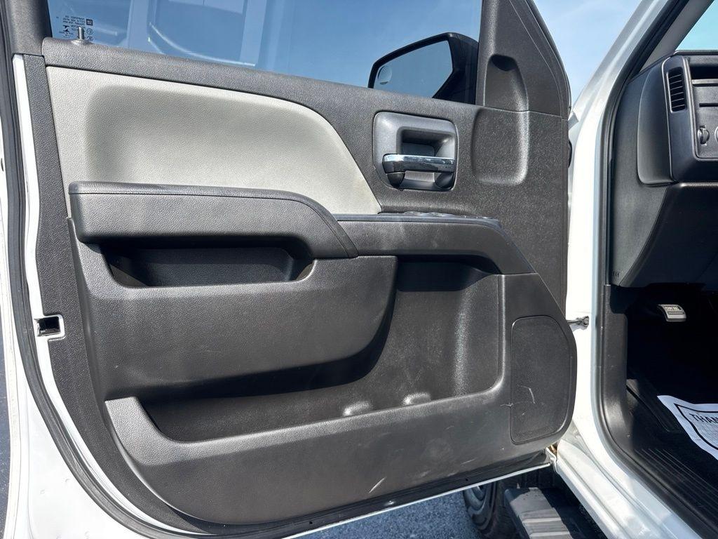 Chevrolet Silverado 1500 4WD Double Cab 143.5" Custom 2018