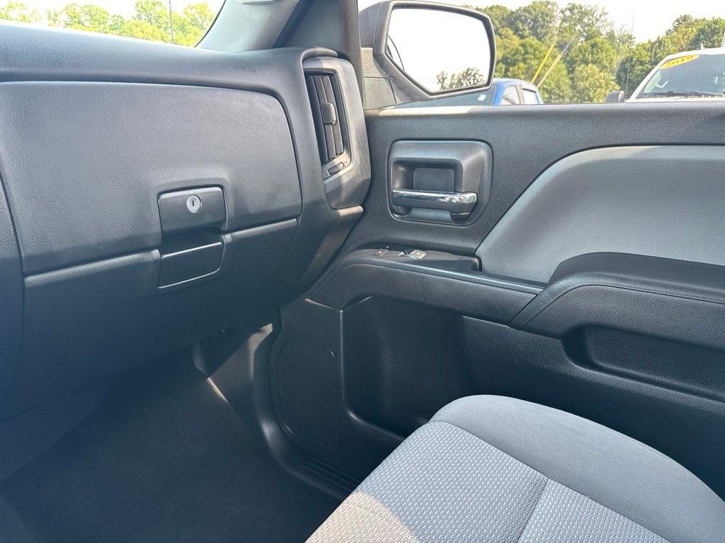 Chevrolet Silverado 1500 4WD Double Cab 143.5" Custom 2018