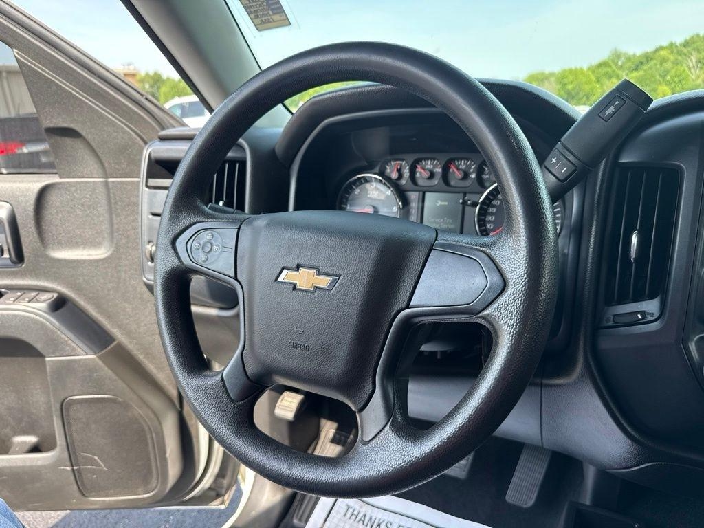 Chevrolet Silverado 1500 4WD Double Cab 143.5" Custom 2018