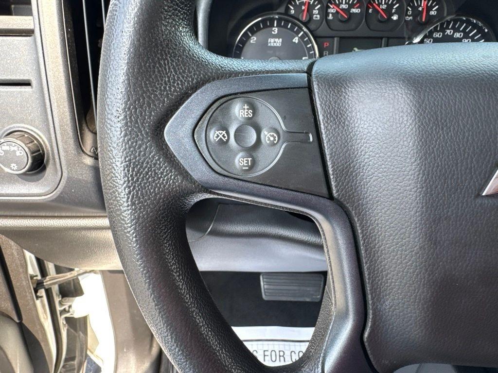 Chevrolet Silverado 1500 4WD Double Cab 143.5" Custom 2018