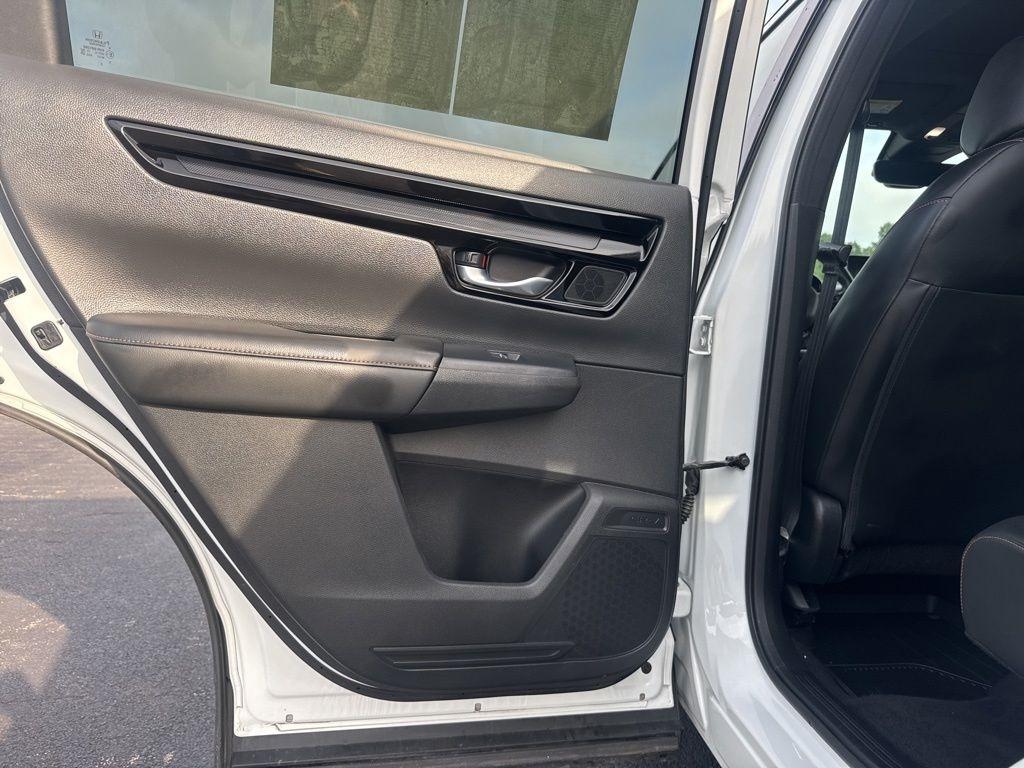 Honda CR-V Hybrid Sport Touring AWD 2023