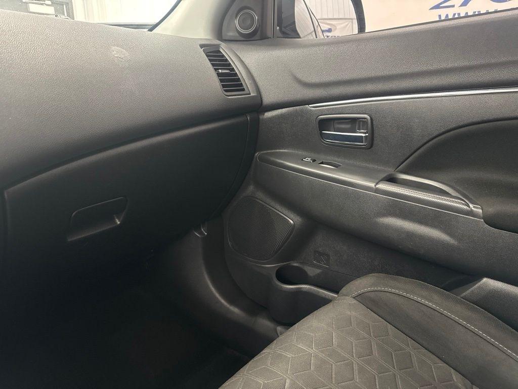 Mitsubishi Outlander Sport Black Edition 2.0 CVT 2020