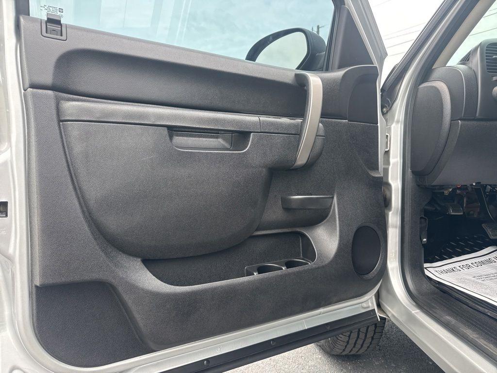 Chevrolet Silverado 1500 4WD Crew Cab 143.5" LT 2013