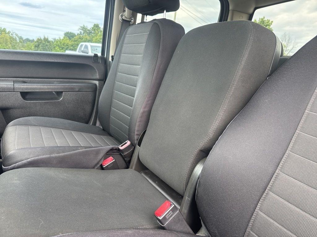 Chevrolet Silverado 1500 4WD Crew Cab 143.5" LT 2013