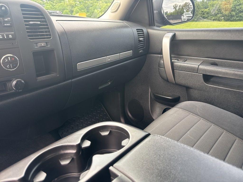 Chevrolet Silverado 1500 4WD Crew Cab 143.5" LT 2013