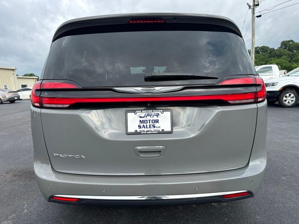 Chrysler Pacifica Touring L FWD 2022